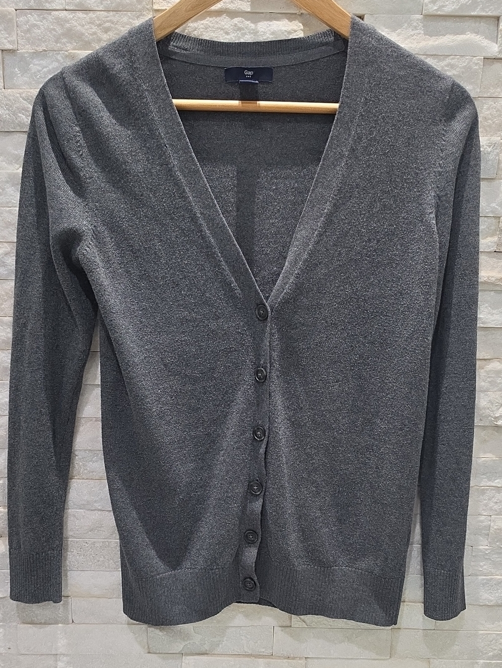 GAP Women's Dark Gray V-Neck Button Front Cardigan